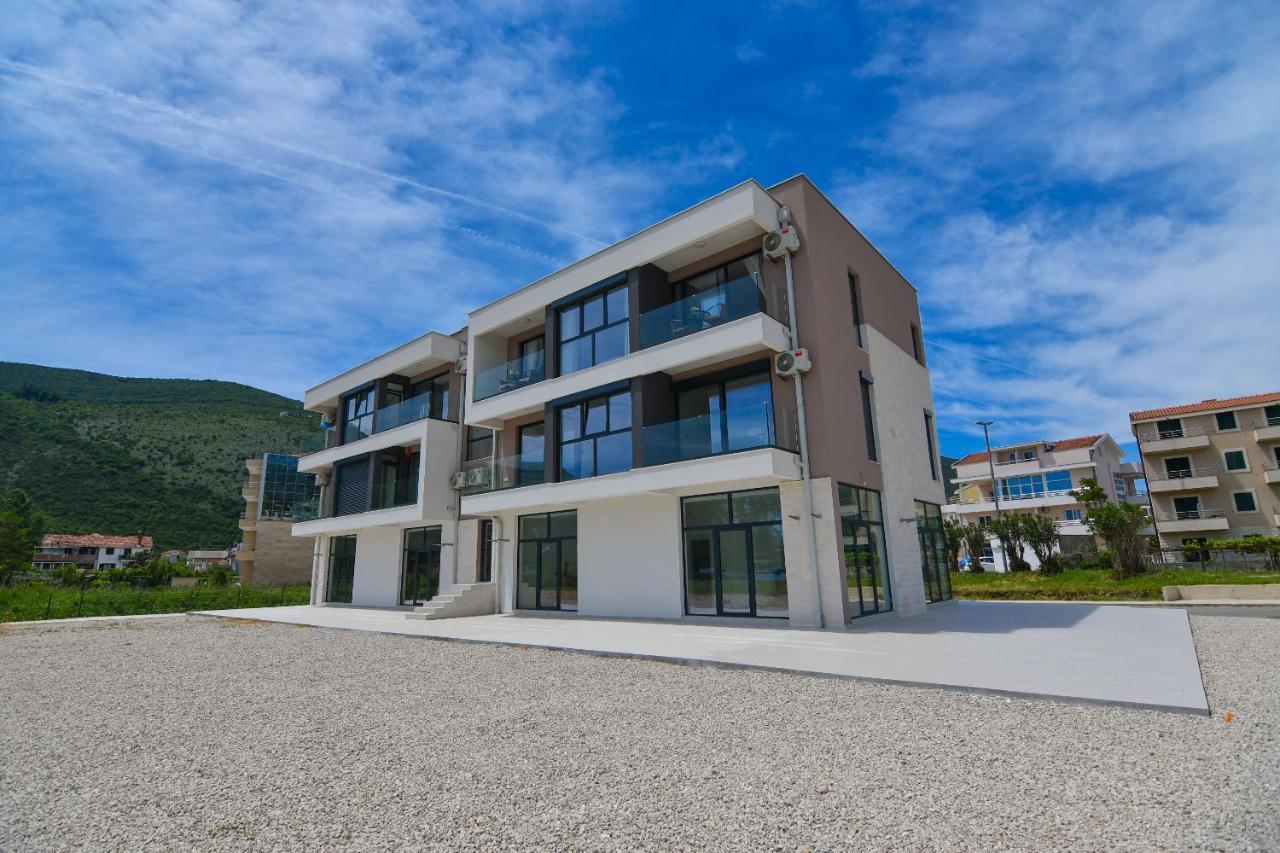 Apartmani Porat Igalo Exterior foto